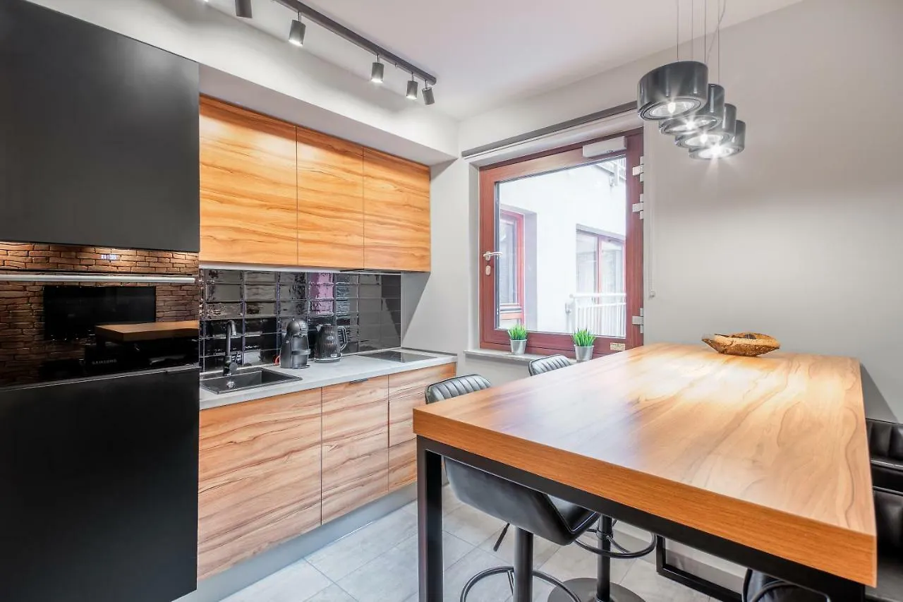 Citystay Waterlane Island Apartment Gdansk